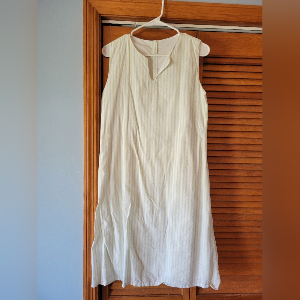 Like New Sleeveless Green And White Striped Mini Dress with V-Notch Neckline